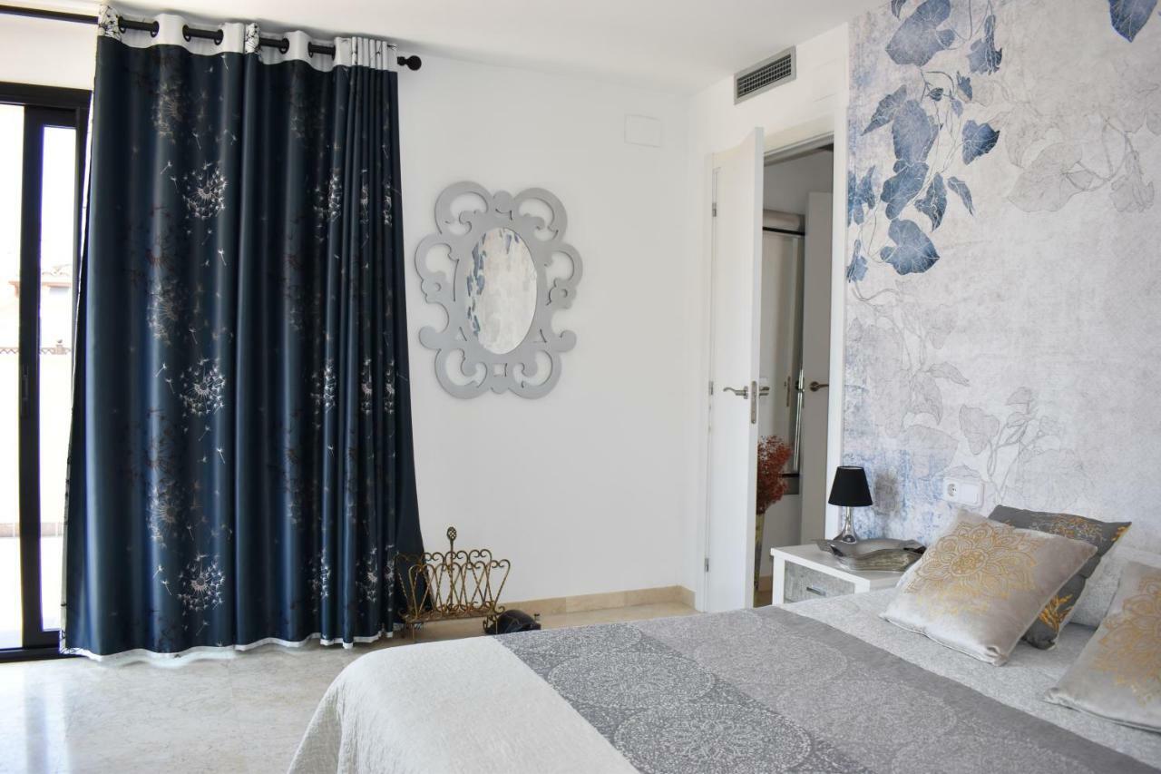 Sunset Penthouse Sitges Lägenhet Exteriör bild